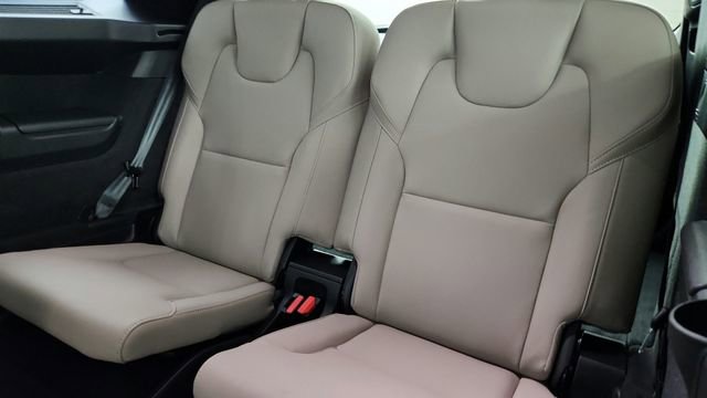 Certified 2026 Volvo XC90 B6 Plus w/ Protection Package Premier AWD/4WD image 33