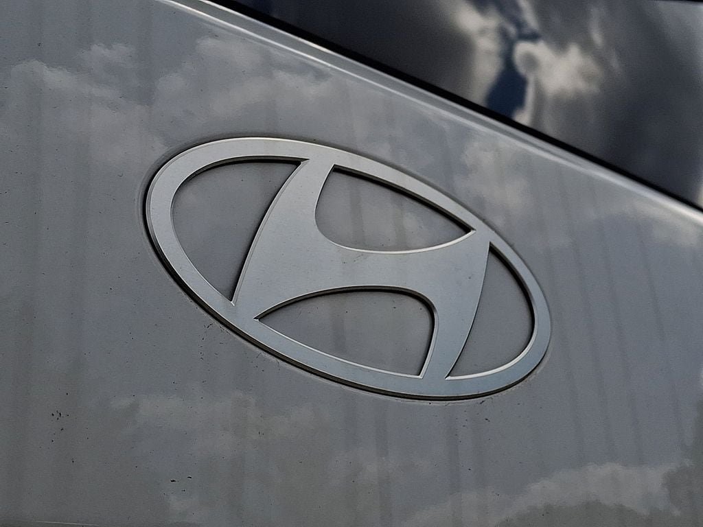 New 2026 Hyundai Santa Fe SEL FWD image 17