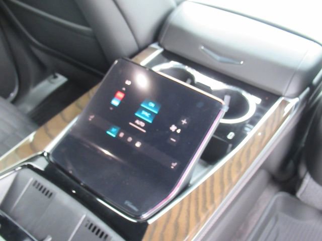 New 2026 Cadillac Escalade Platinum Sport AWD/4WD image 18