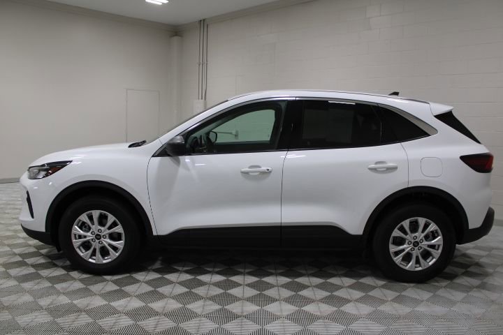 Used 2023 Ford Escape Active image 8