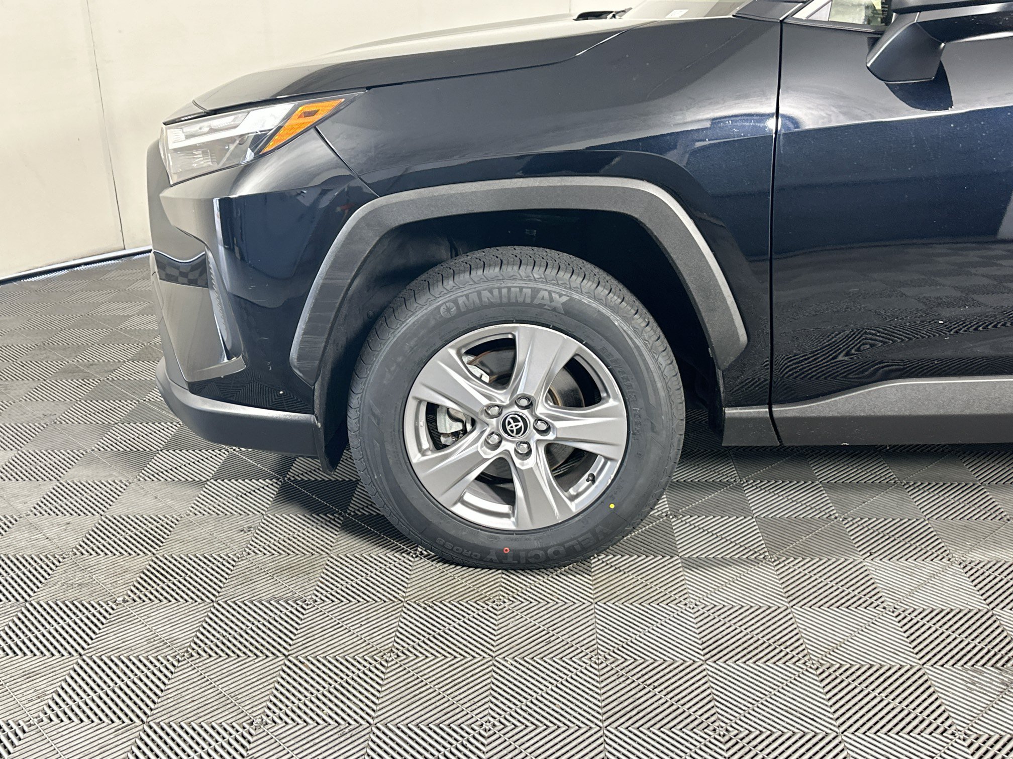Certified 2023 Toyota RAV4 LE AWD/4WD image 11
