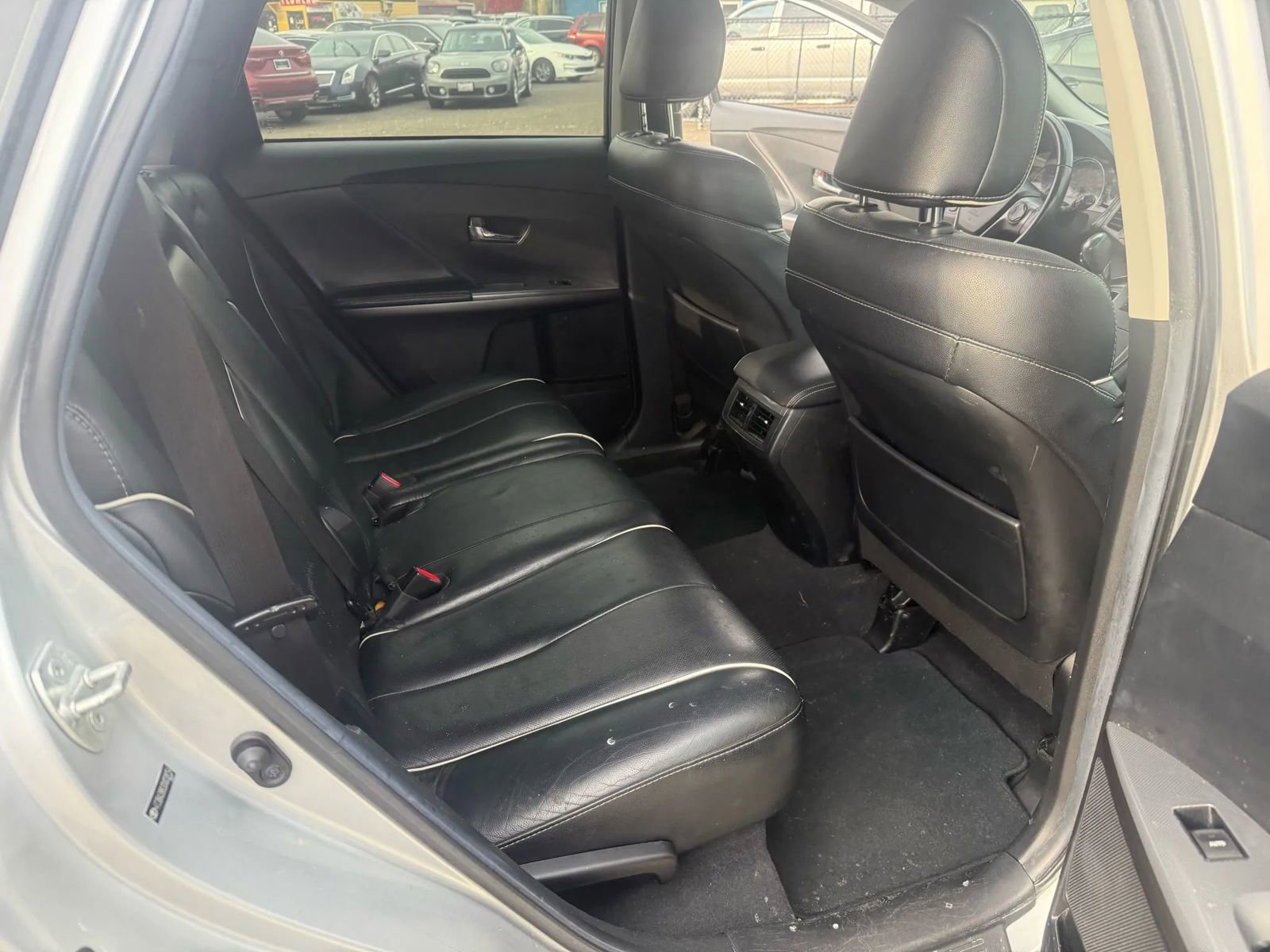 Used 2013 Toyota Venza XLE AWD/4WD image 12