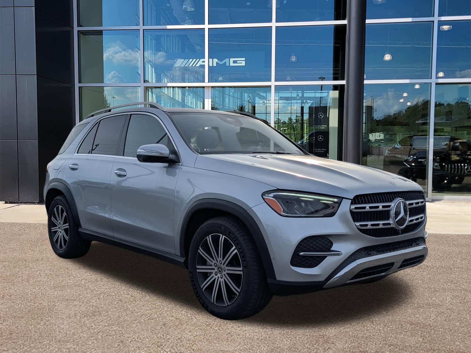 Certified 2025 Mercedes-Benz GLE 450 4MATIC image 3