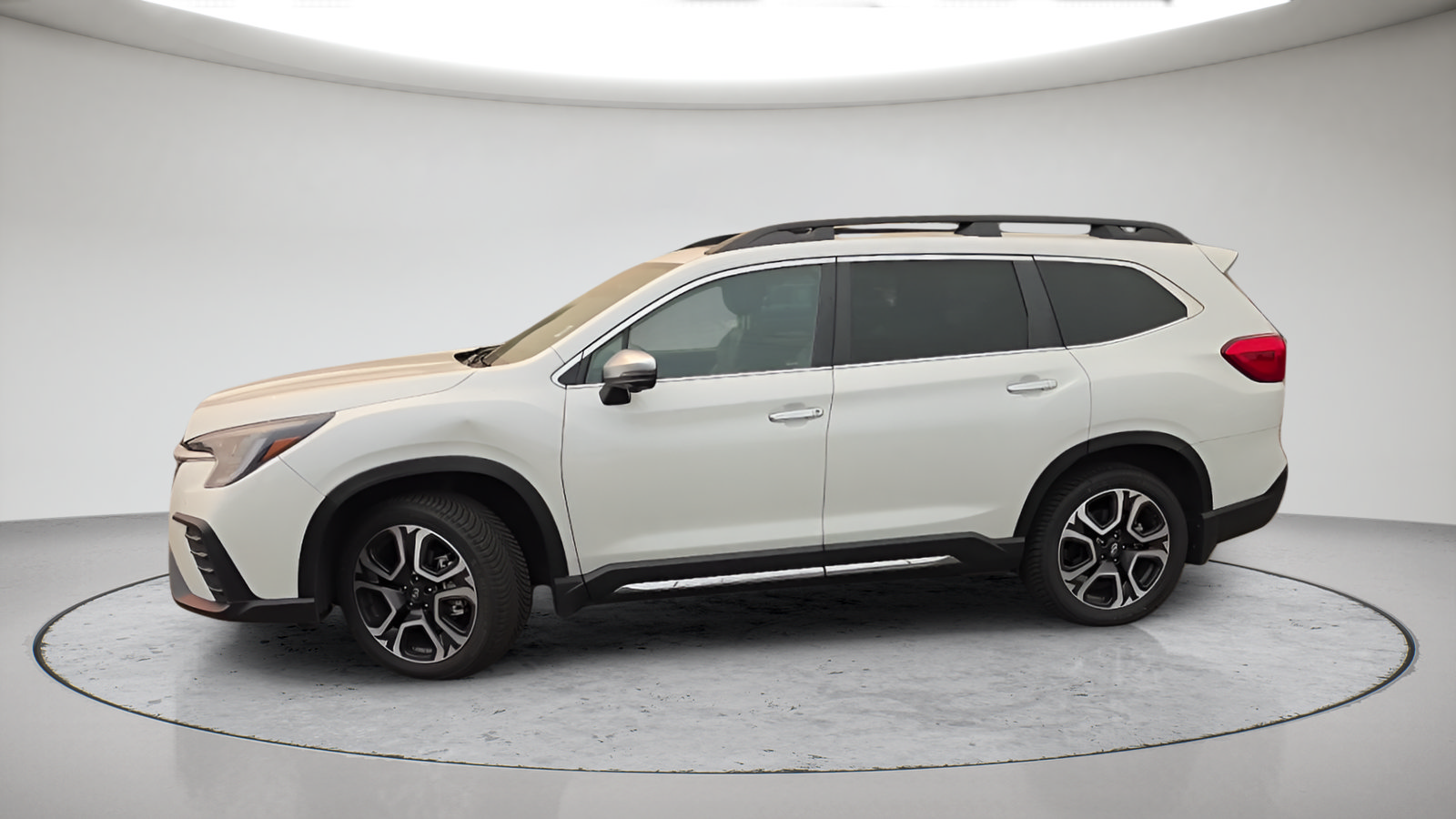 Used 2023 Subaru Ascent Touring AWD/4WD image 11