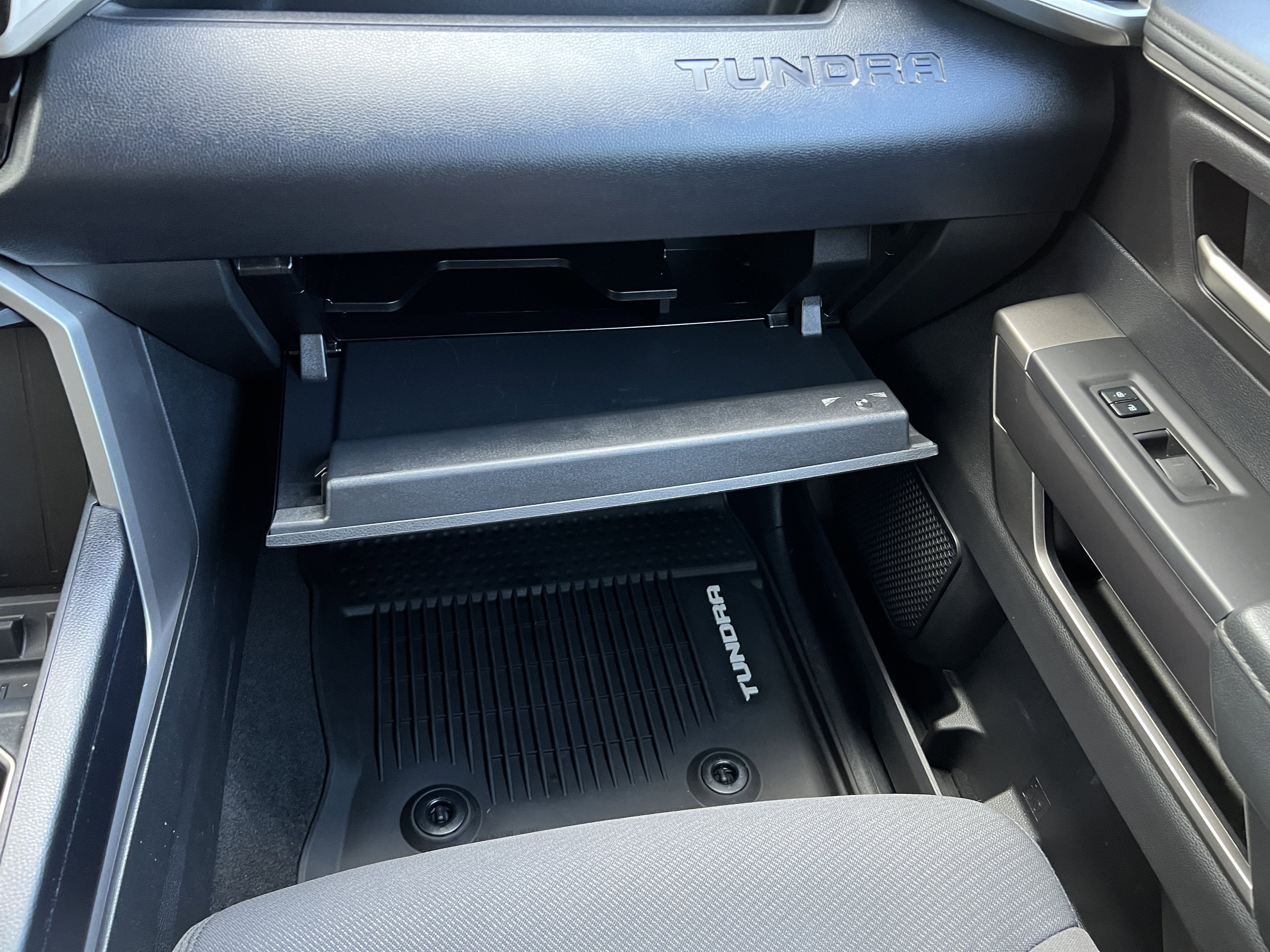 Used 2022 Toyota Tundra SR5 image 33