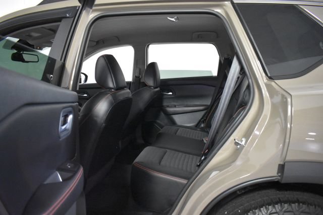 Used 2025 Nissan Rogue SV w/ Rock Creek Premium Package AWD/4WD image 28