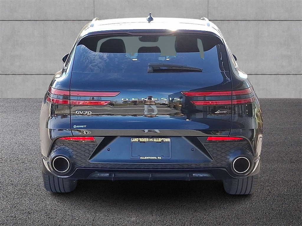 Used 2023 Genesis GV70 2.5T w/ Sport Prestige Package image 5
