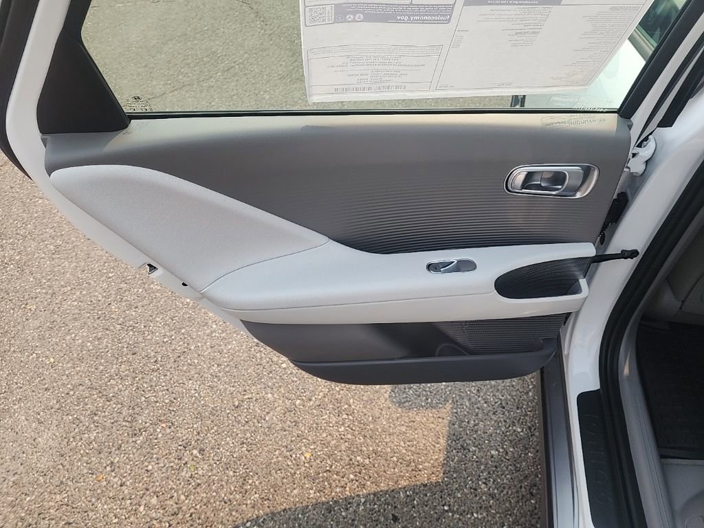 New 2024 Hyundai Ioniq 6 SEL image 21