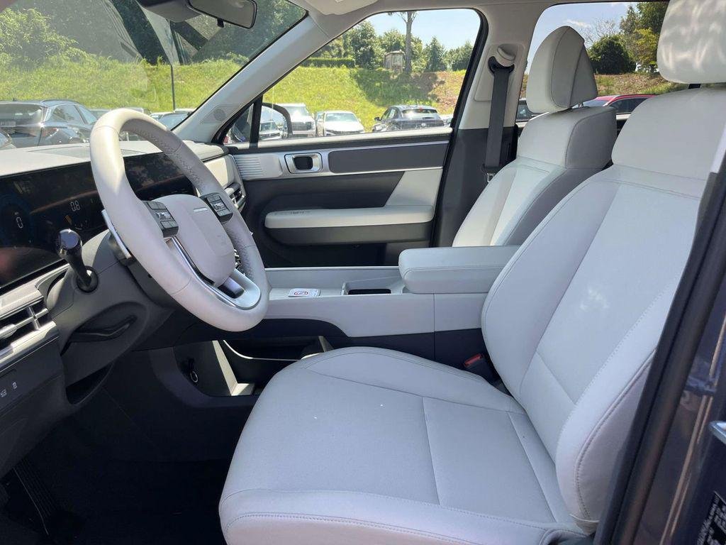 New 2027 Hyundai Santa Fe SE FWD image 40