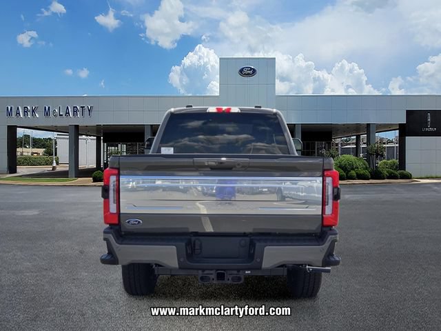 New 2026 Ford F250 Platinum w/ Platinum Plus Package AWD/4WD image 4