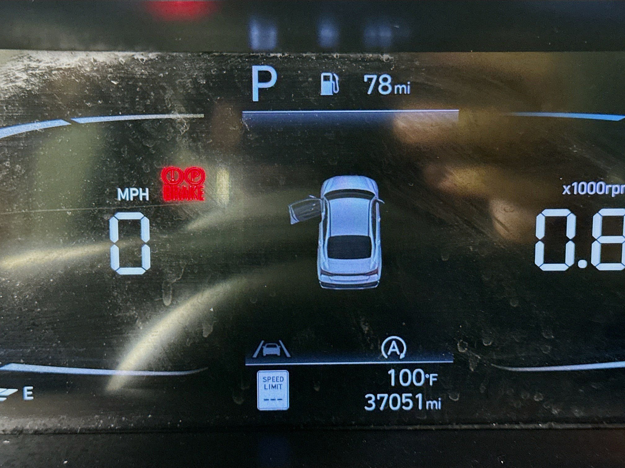 Used 2024 Hyundai Elantra SE FWD image 16