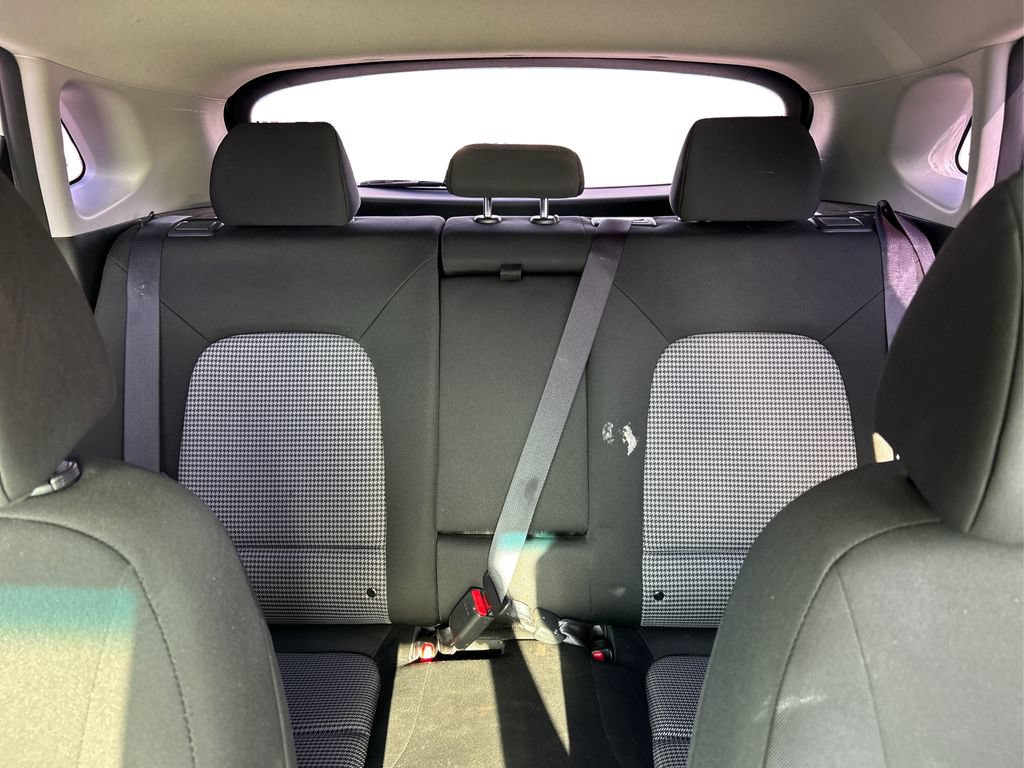 Used 2019 Hyundai Kona SE FWD image 14