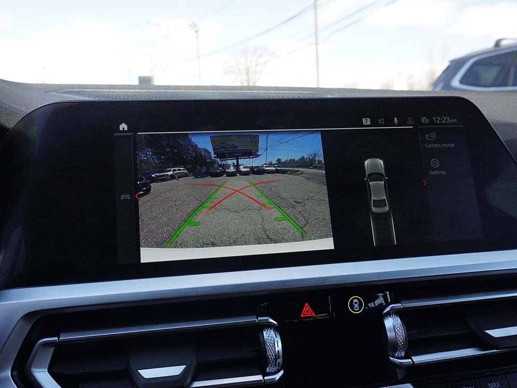 Used 2022 BMW 330i xDrive Sedan w/ Premium Package 2 image 47