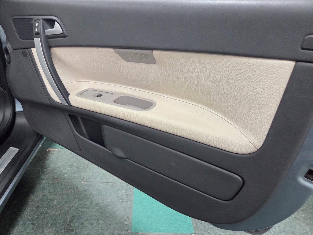 Used 2012 Volvo C70 T5 FWD image 26