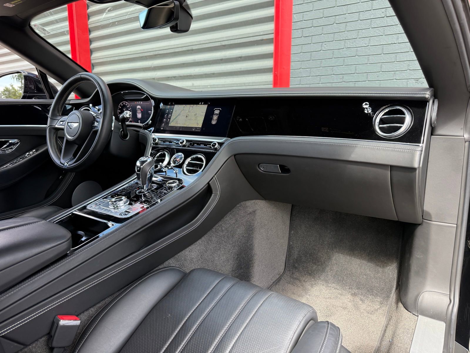 Used 2020 Bentley Continental GT V8 First Edition image 28