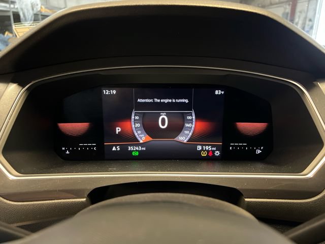 Certified 2023 Volkswagen Tiguan SE R-Line FWD image 22