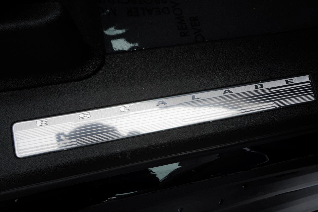 Used 2022 Cadillac Escalade Luxury image 68