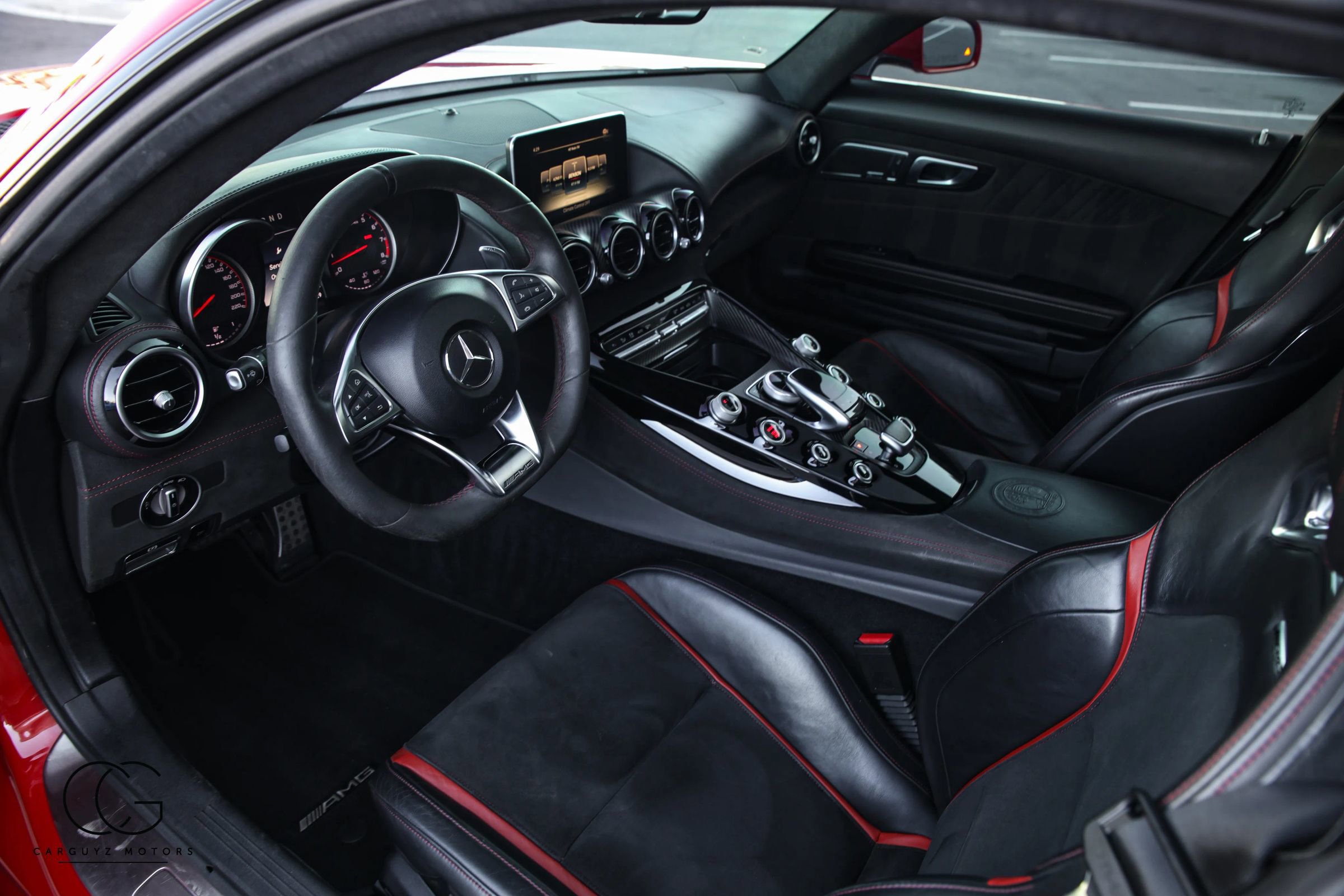 Used 2016 Mercedes-Benz AMG GT S image 30