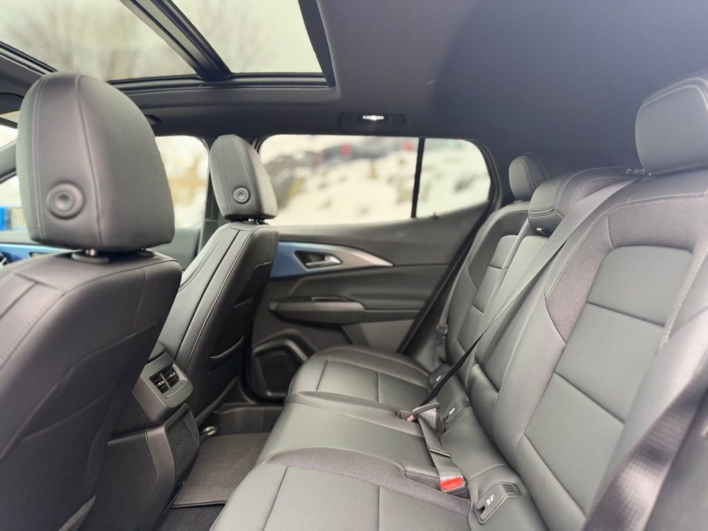 New 2026 Chevrolet Equinox EV LT image 20