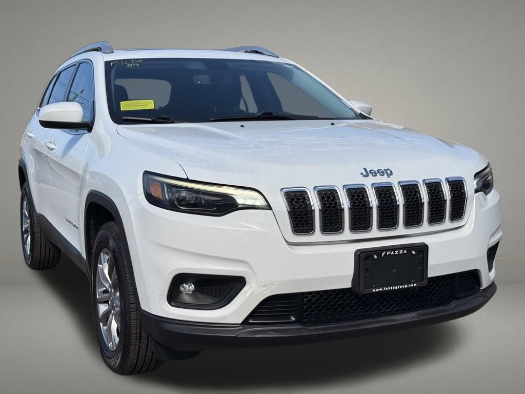 Used 2019 Jeep Cherokee Latitude Plus w/ Comfort/Convenience Group image 8