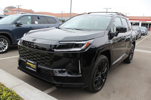 New 2026 Toyota RAV4 XSE AWD/4WD image 3