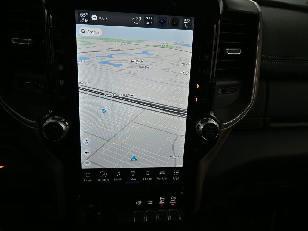 Used 2024 RAM 2500 Laramie image 19