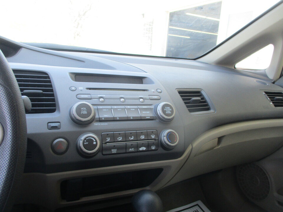 Used 2010 Honda Civic LX image 36