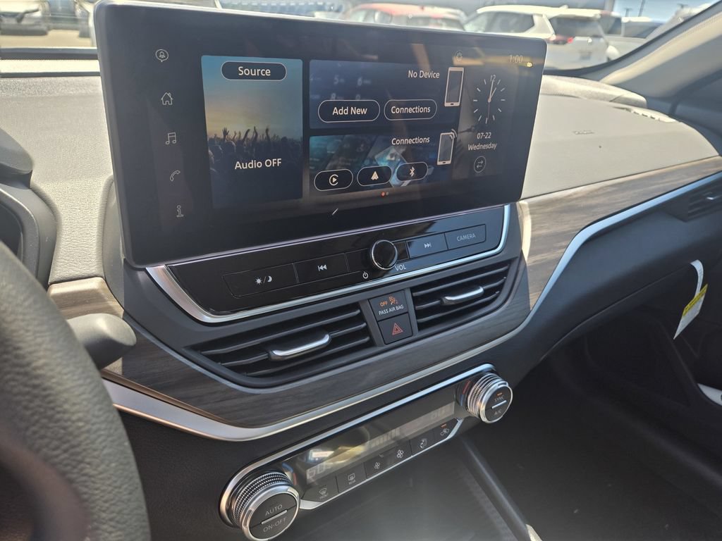 New 2026 Nissan Altima 2.5 SV w/ SV Special Edition Package FWD image 13