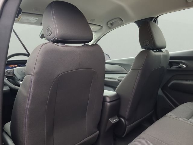 New 2027 Chevrolet Bolt LT FWD image 8