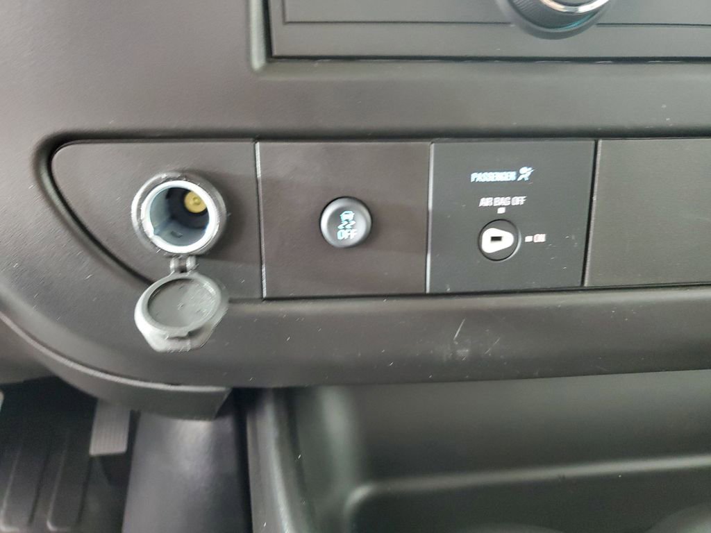 New 2026 Chevrolet Express 3500 Extended w/ Driver Convenience Package image 18