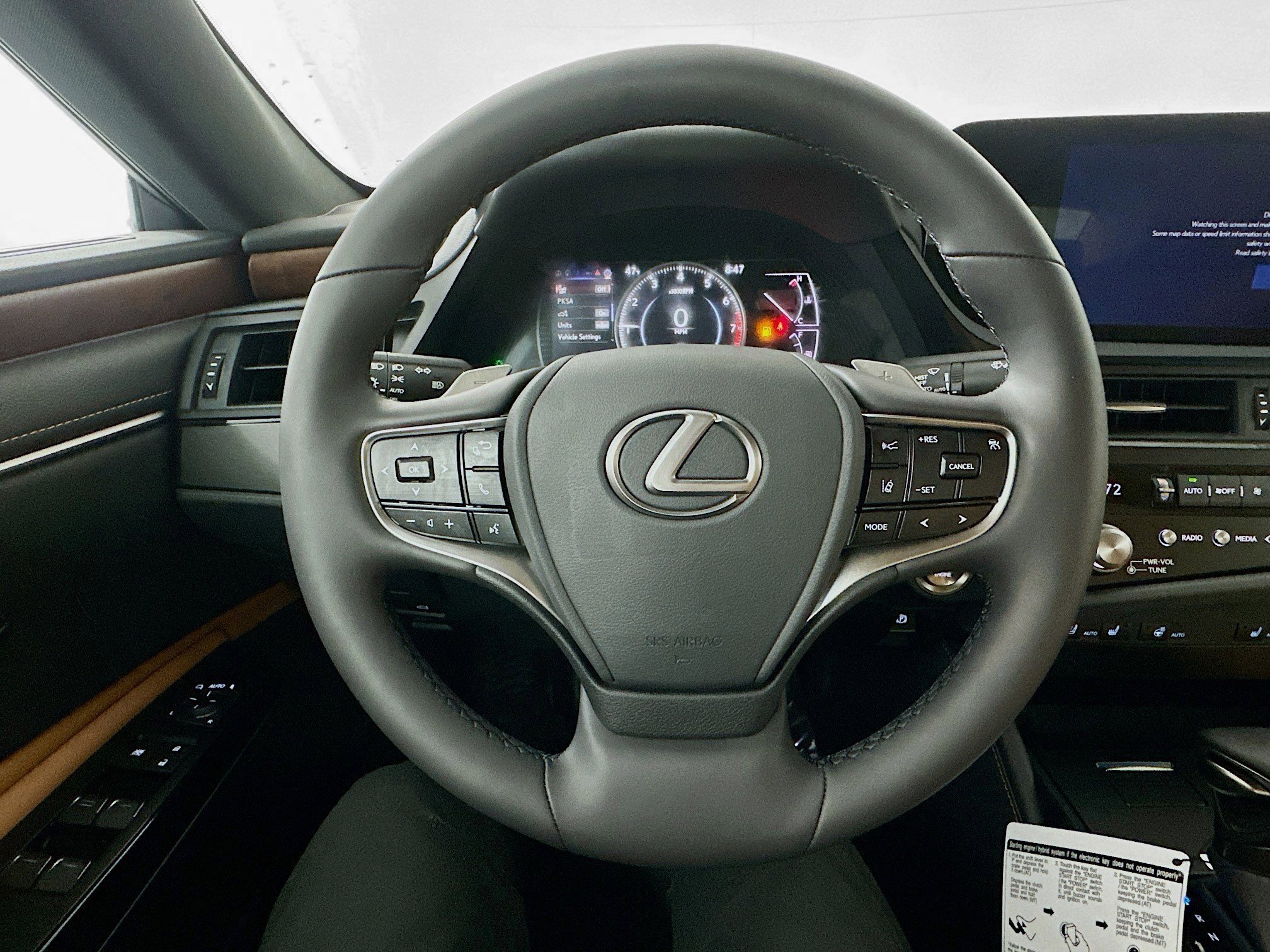 New 2025 Lexus ES 350 w/ Premium Package image 11