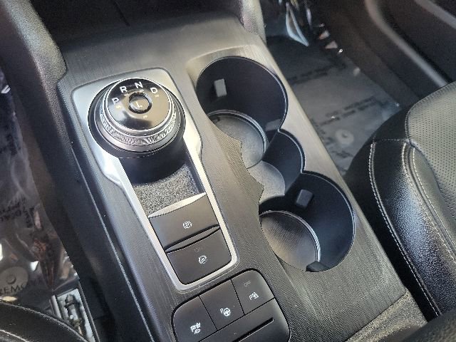 Used 2020 Ford Escape Titanium FWD image 20