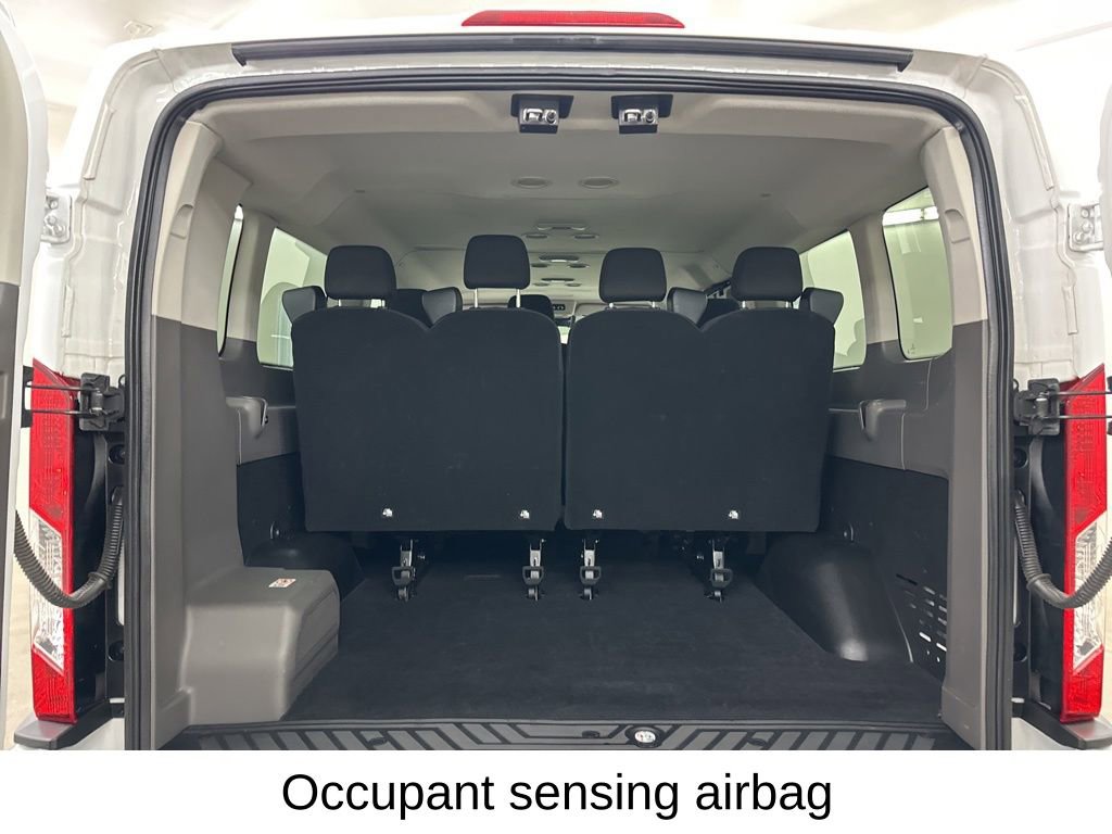 Used 2021 Ford Transit 350 XLT image 24