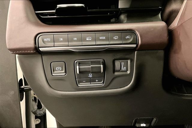 Used 2022 Cadillac Escalade ESV Sport Platinum image 36