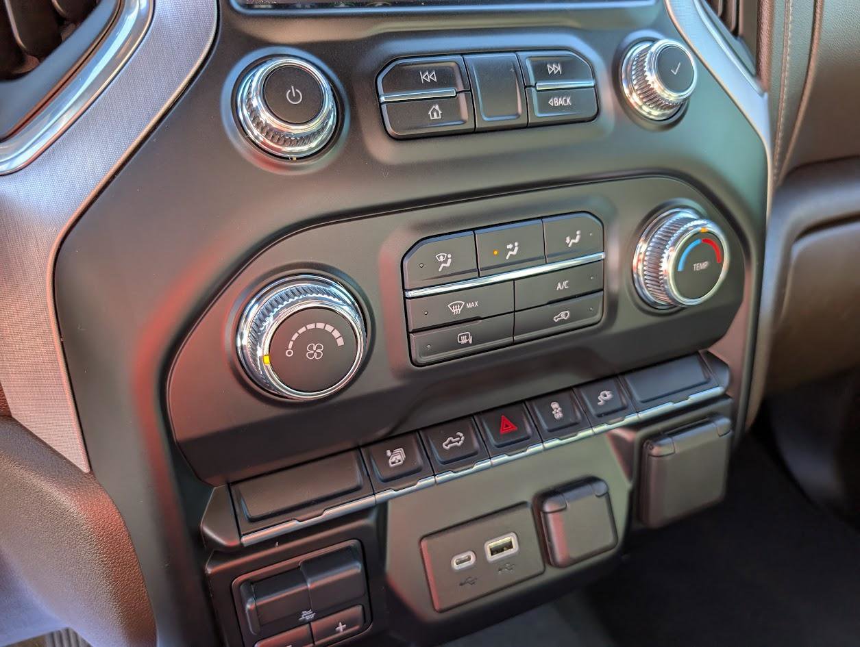 Used 2021 GMC Sierra 2500 SLE AWD/4WD image 25