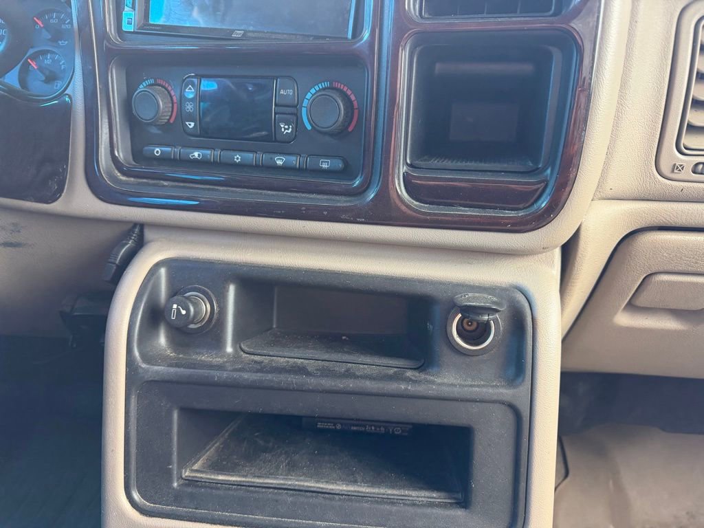 Used 2003 Chevrolet Silverado 2500 LT AWD/4WD image 12