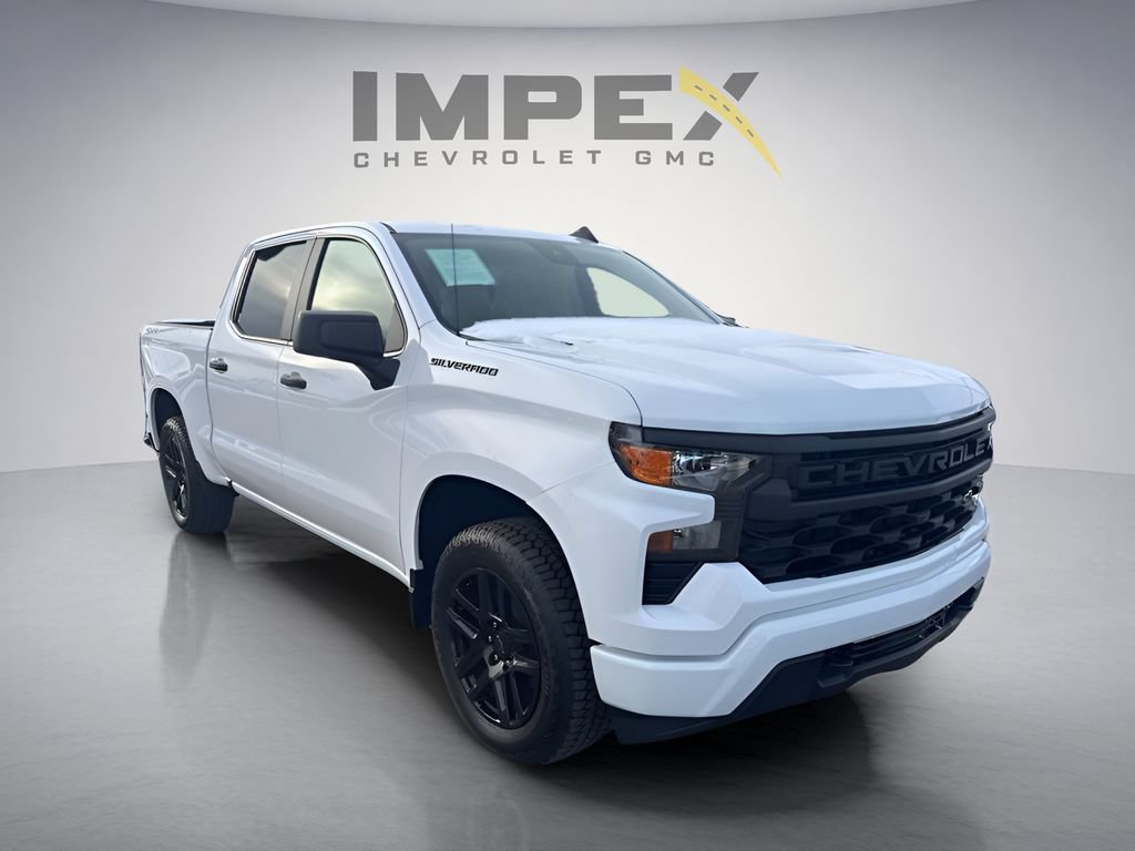 Used 2025 Chevrolet Silverado 1500 Custom w/ Turbomax Blackout Package AWD/4WD image 7