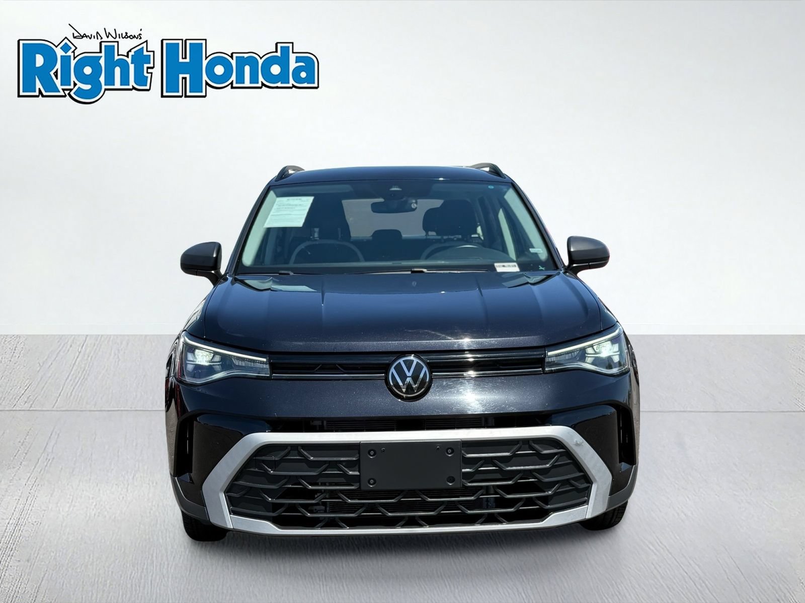 Used 2025 Volkswagen Taos S FWD image 5