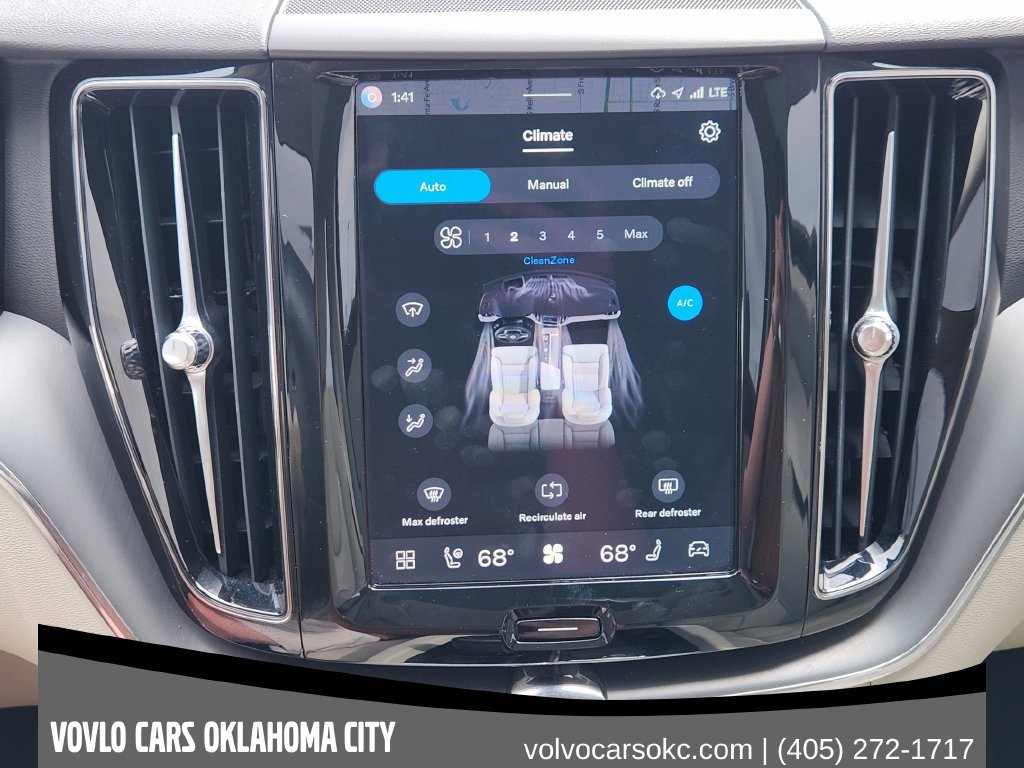 Certified 2024 Volvo XC60 B5 Core w/ Protection Package Premier AWD/4WD image 16