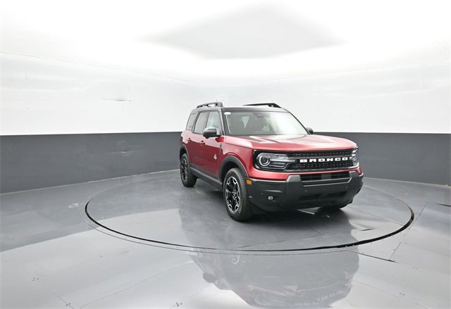 New 2025 Ford Bronco Sport Outer Banks w/ Outer Banks Tech Package+ image 1