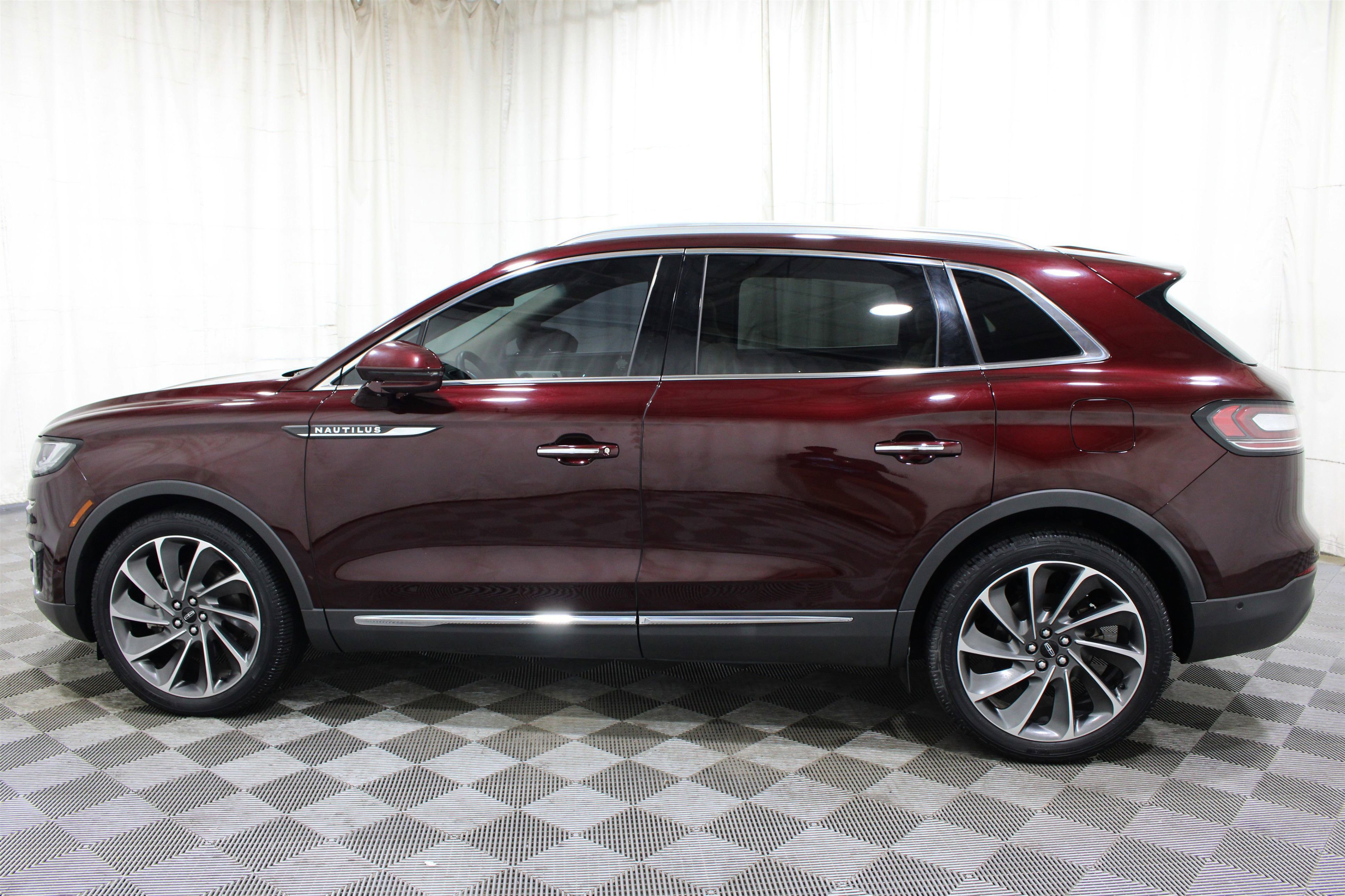 Used 2019 Lincoln Nautilus Reserve w/ Ultimate Package AWD/4WD image 36