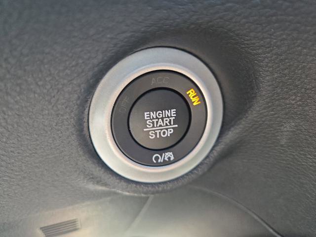 New 2026 Chrysler Pacifica Limited w/ S Appearance Package image 27