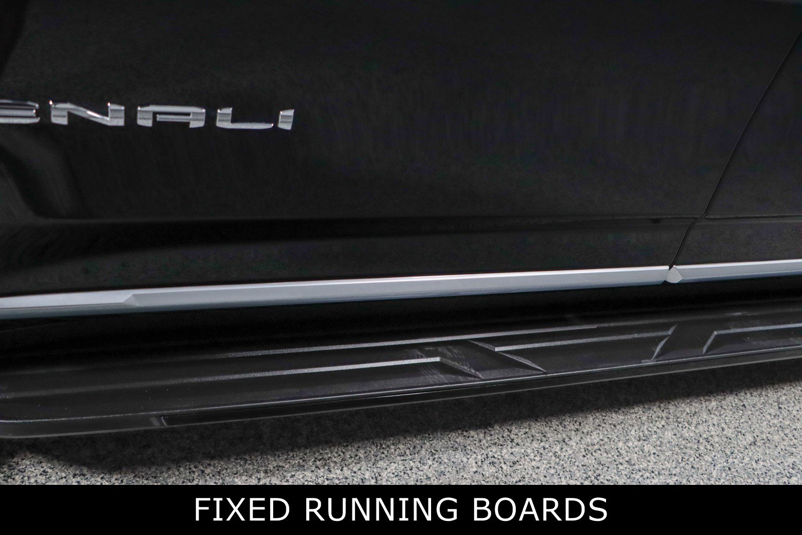 Used 2024 GMC Yukon XL Denali image 12