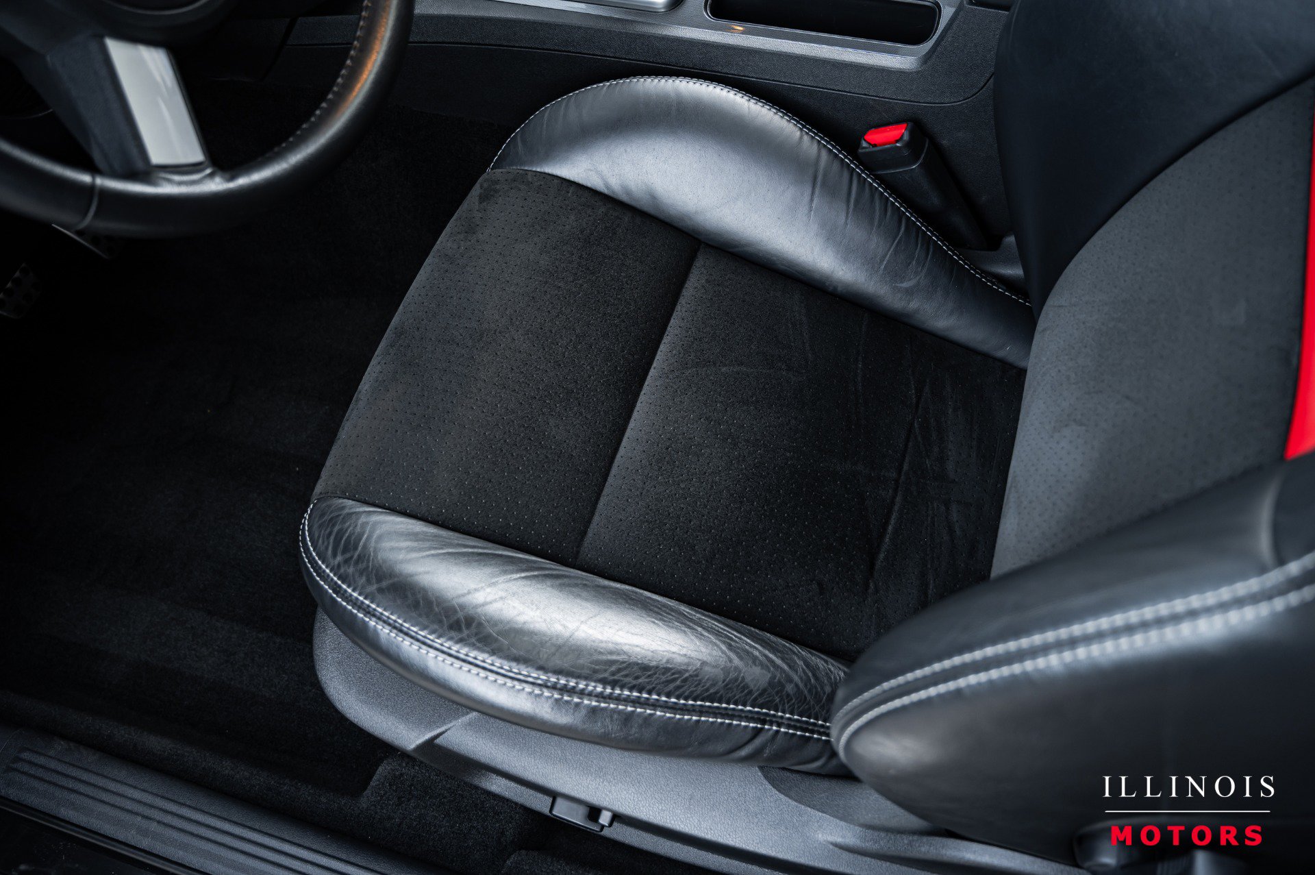 Used 2009 Dodge Challenger SRT8 w/ SRT Option Group II image 19