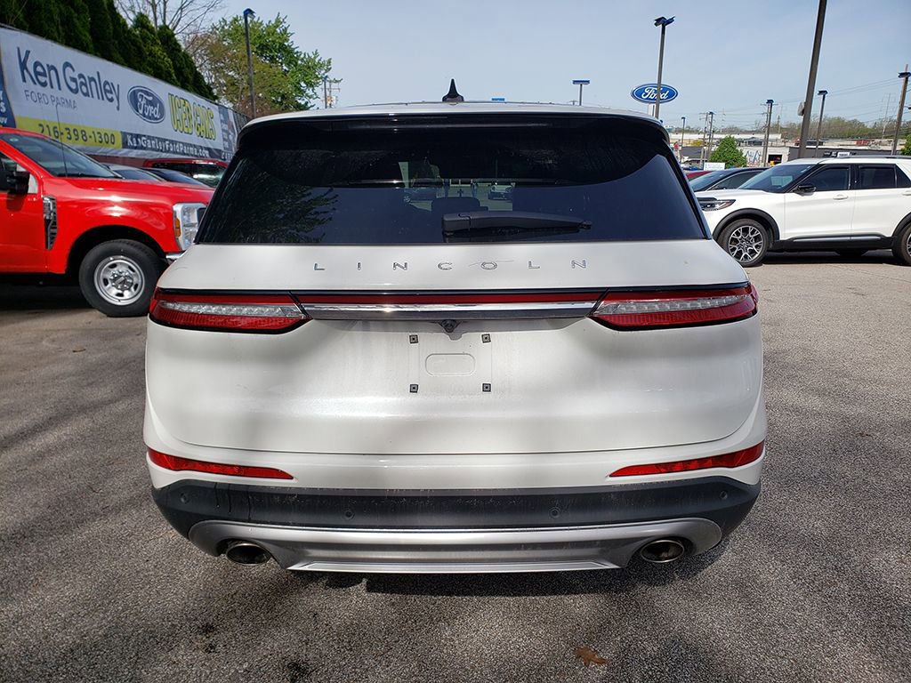 Used 2023 Lincoln Corsair AWD w/ Equipment Group 101A image 4