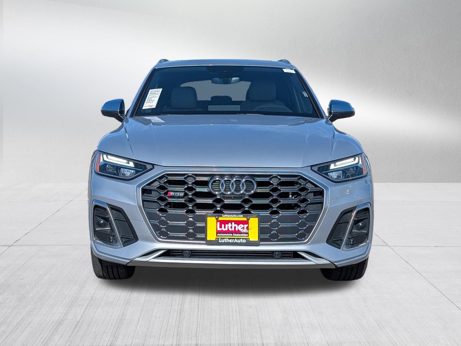 Used 2022 Audi SQ5 Premium Plus AWD/4WD image 2