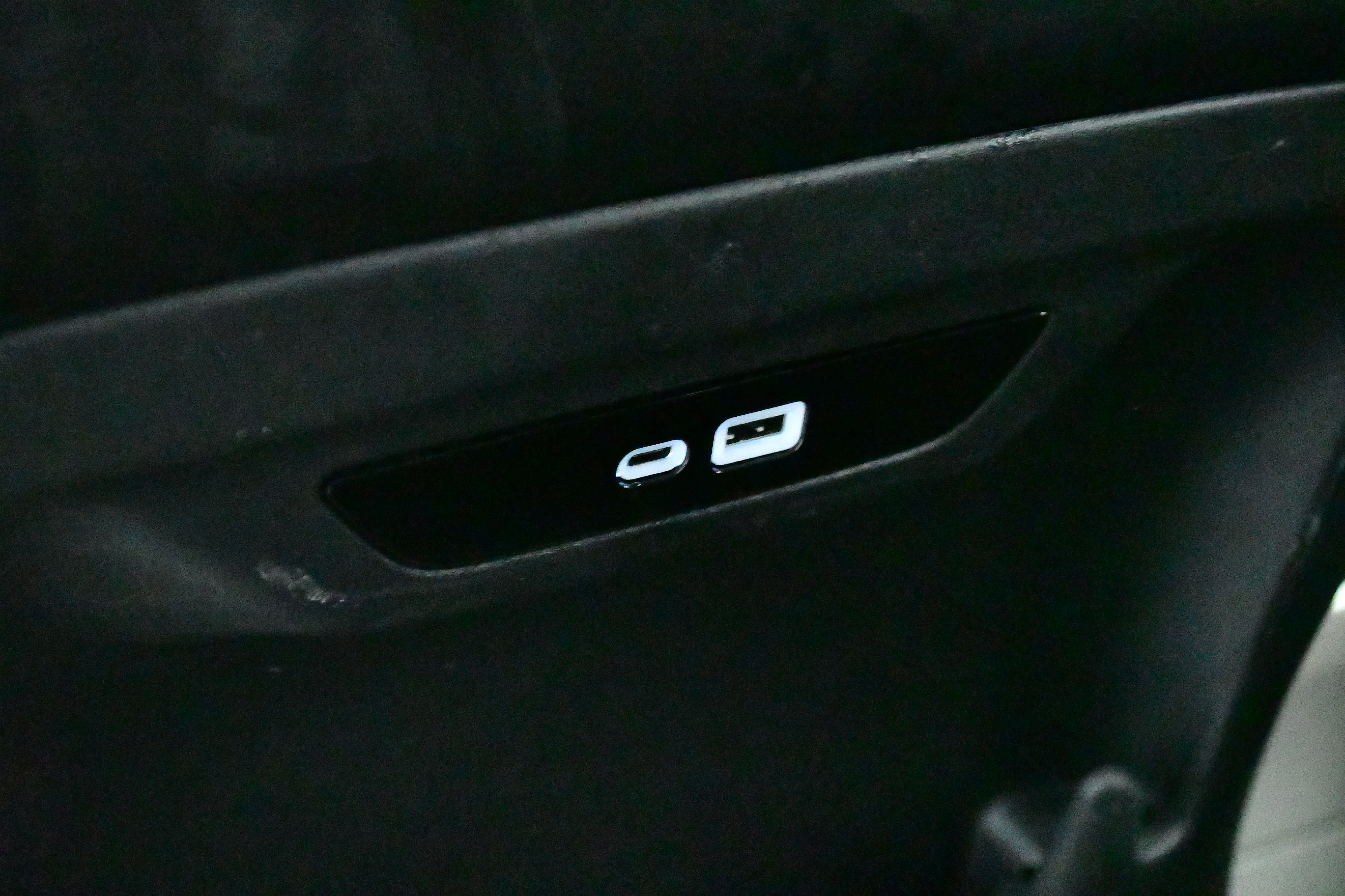 Used 2024 Chrysler Pacifica Touring-L image 25