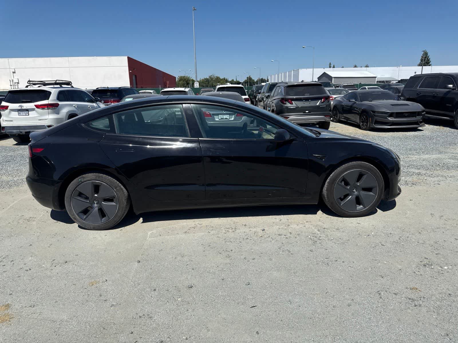 Used 2021 Tesla Model 3 Standard Range Plus RWD image 4
