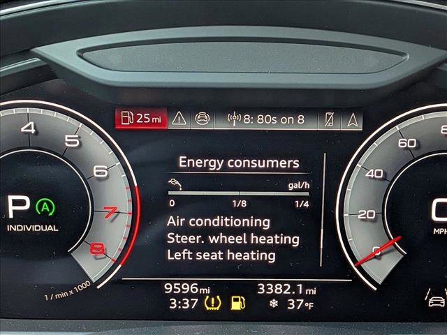 Used 2024 Audi Q8 Prestige w/ Prestige Package image 9