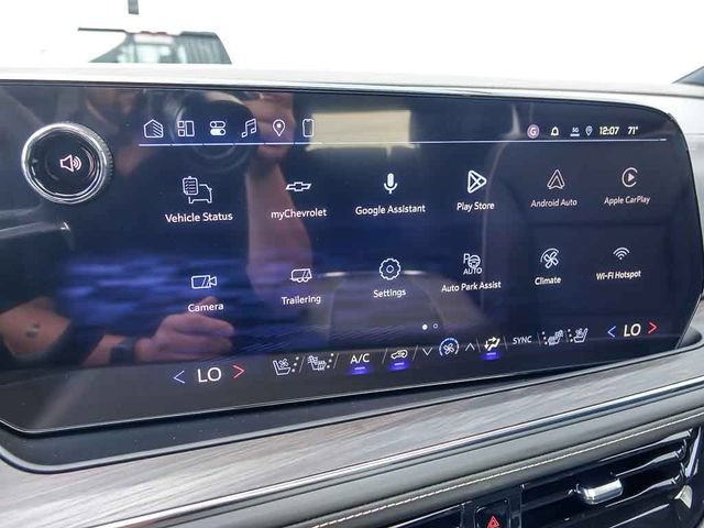 New 2027 Chevrolet Tahoe Premier w/ Sun And Tow Package AWD/4WD image 26
